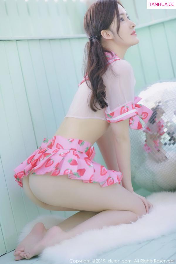 沈梦瑶  性感女神沈梦瑶 空乘制服草莓内衣第34张图片